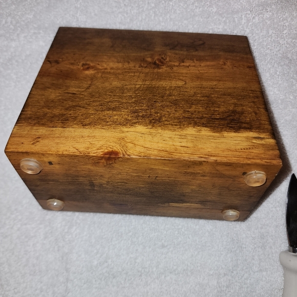 Rae Dunn Cheese Cutting SetArtisan Collection by Magenta - Picture 5 of 12